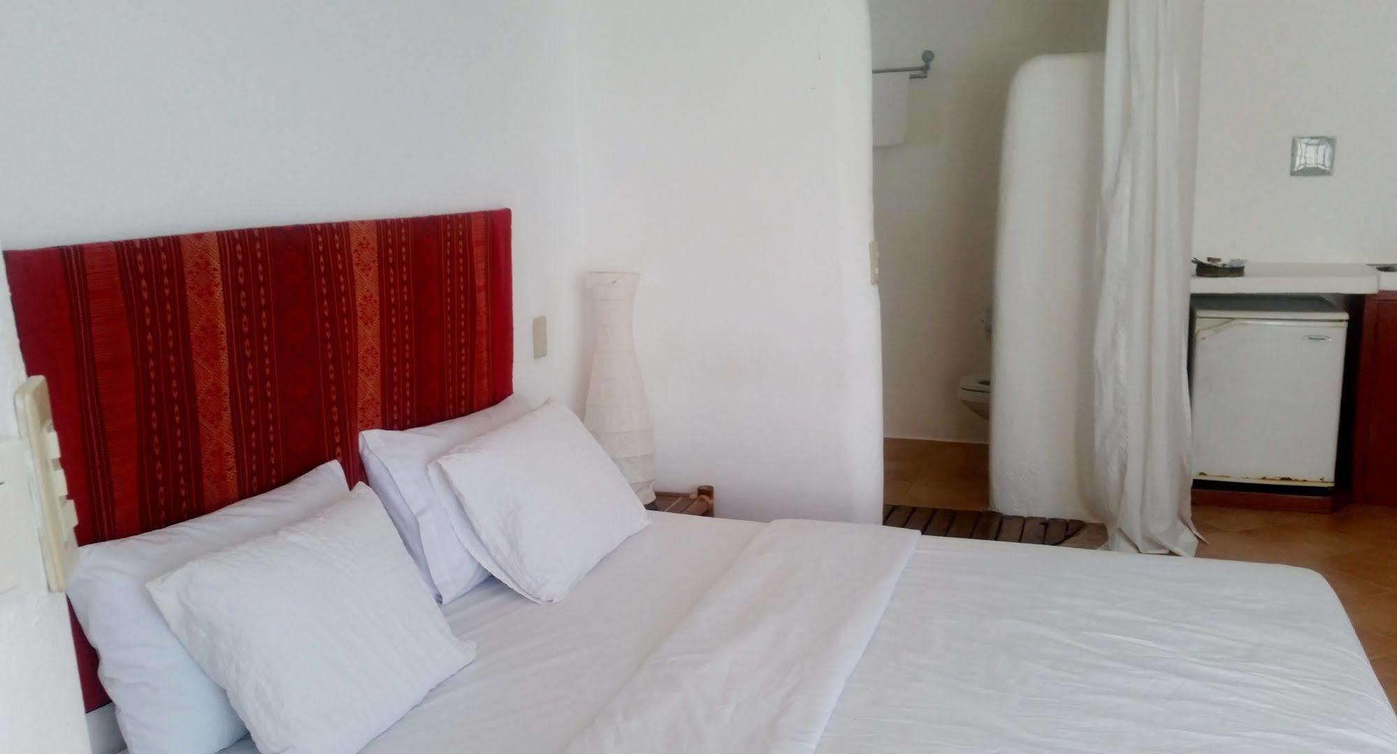 Artista Beach Villa Balabag  Экстерьер фото